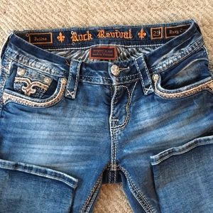 Rock revival capris size 25 -Easy Crop